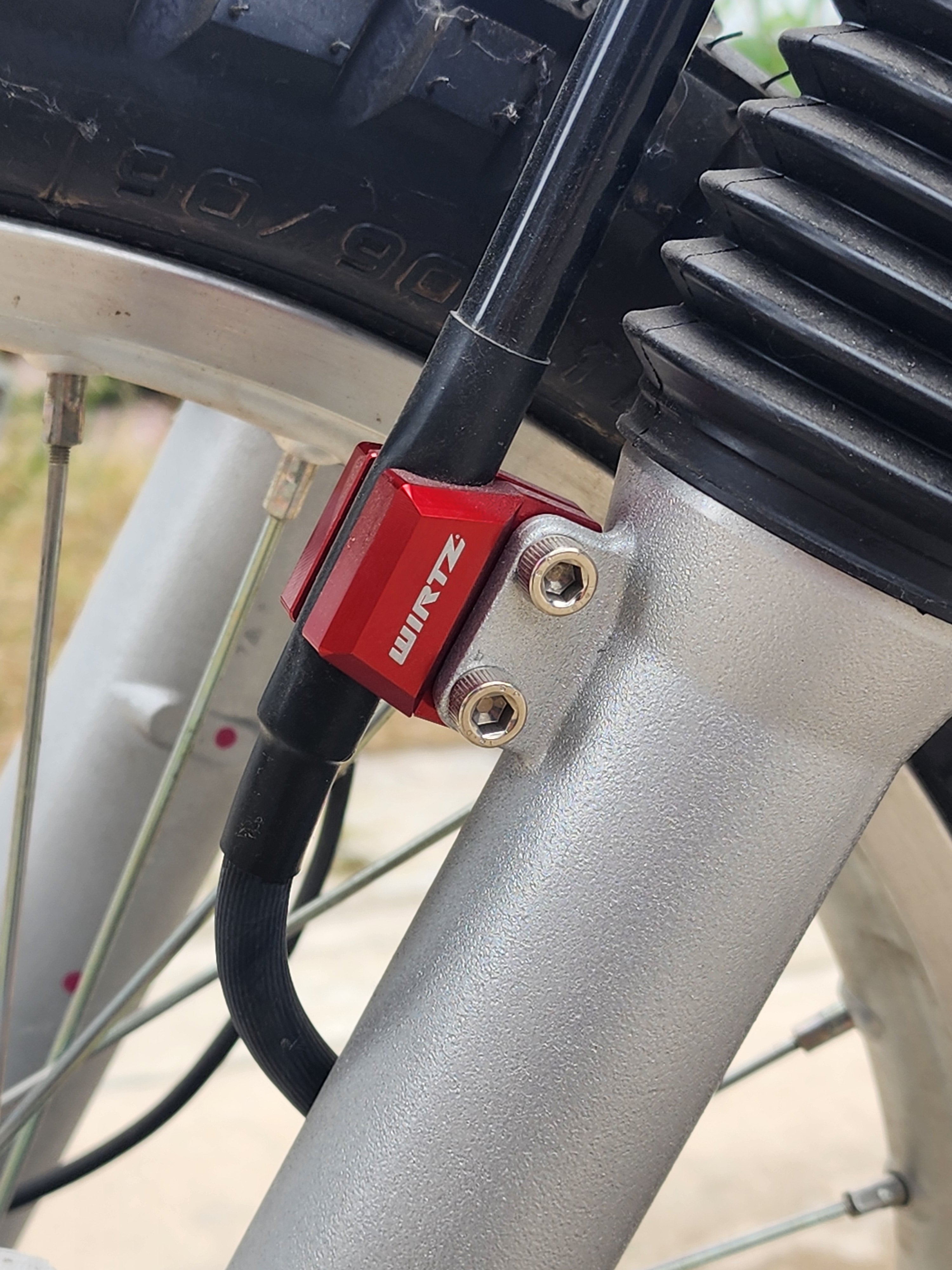 Soporte Flexible de Freno para Honda Tornado XR 250 y XRE 300