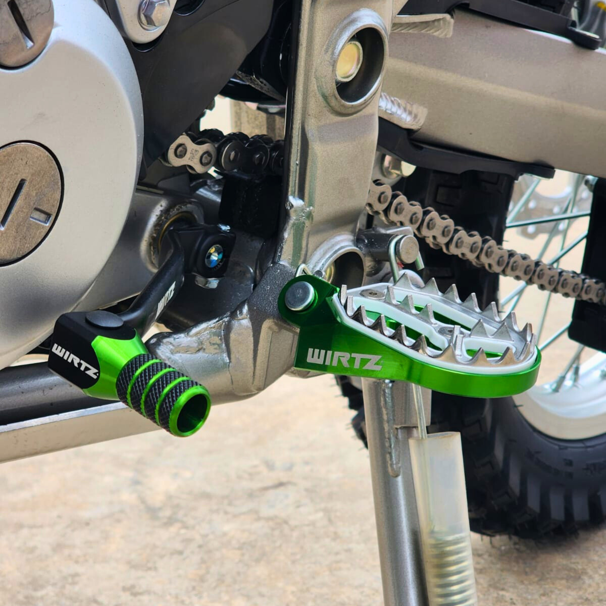 Pedalines Anchos Wirtz para Kawasaki KLX 300L KLX 300R