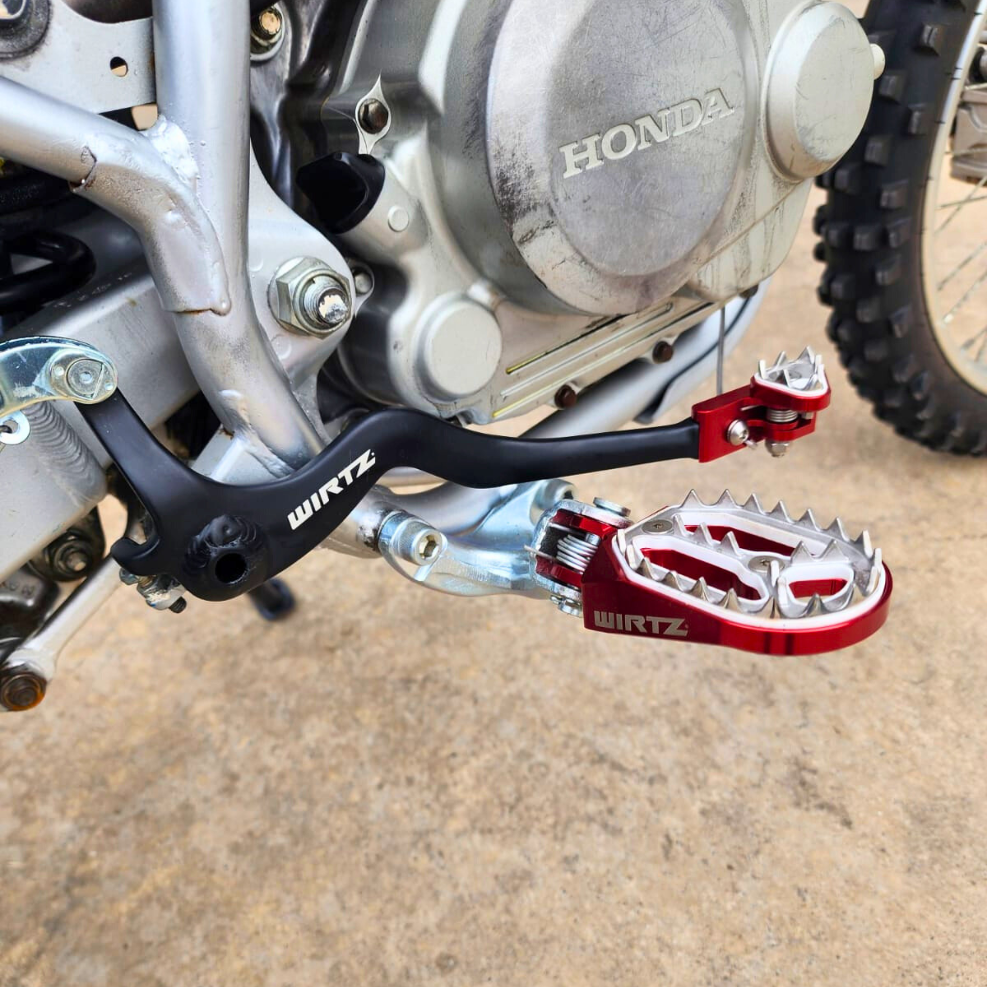 Pedalines Anchos Wirtz para Honda Tornado XR 250 XR 300